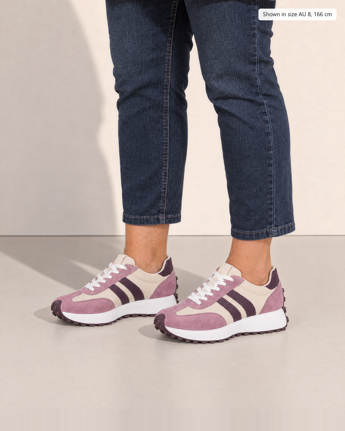 Corina Comfortable everyday sneakers - Adeline studio, shown in size 8, 166 cm