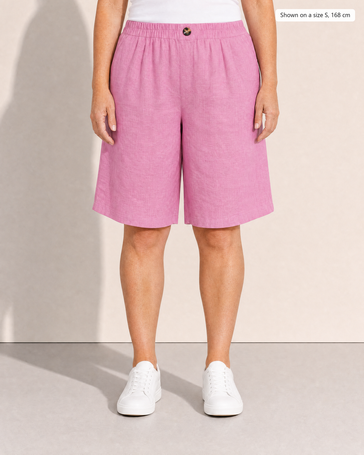 Cora Lightweight Everyday Shorts - Adeline studio, shown on a size S, 168 cm
