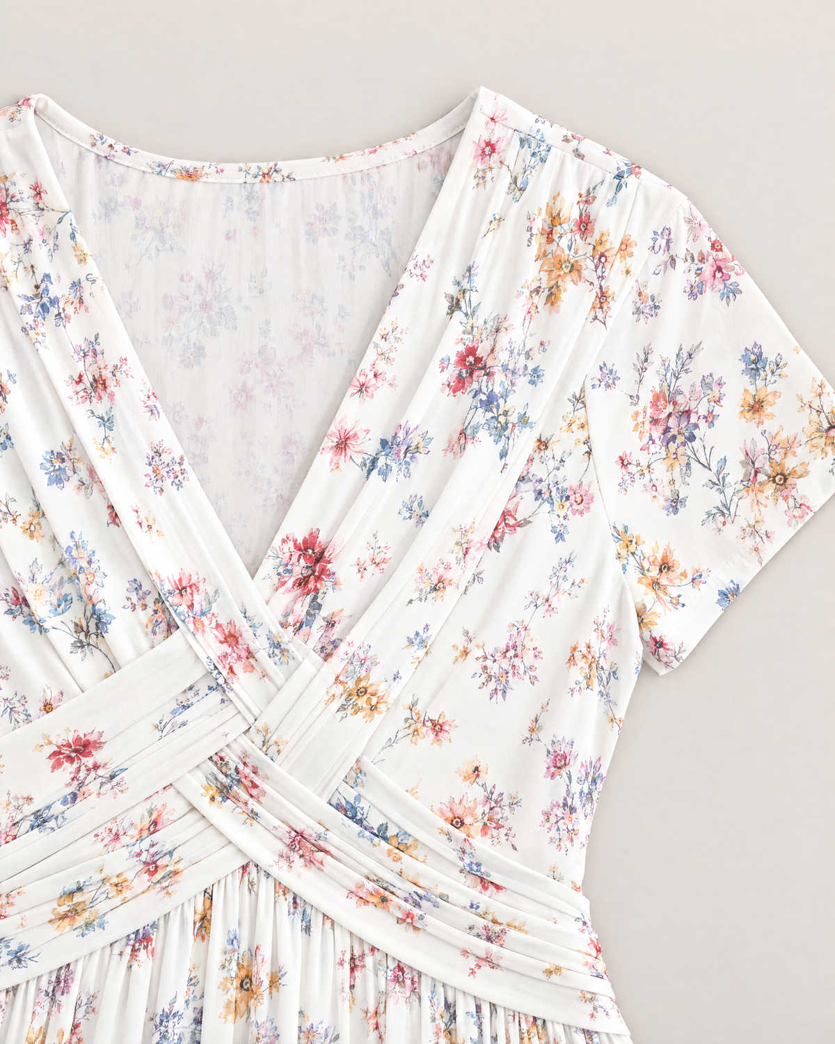 Estelle Elegant Floral Midi Dress - detail of the neckline, White