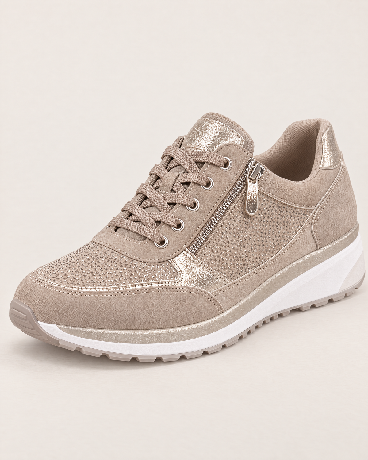 Isolde Supportive Zip-Up Sneakers - detail of the toe, fastening and stitching, Beige