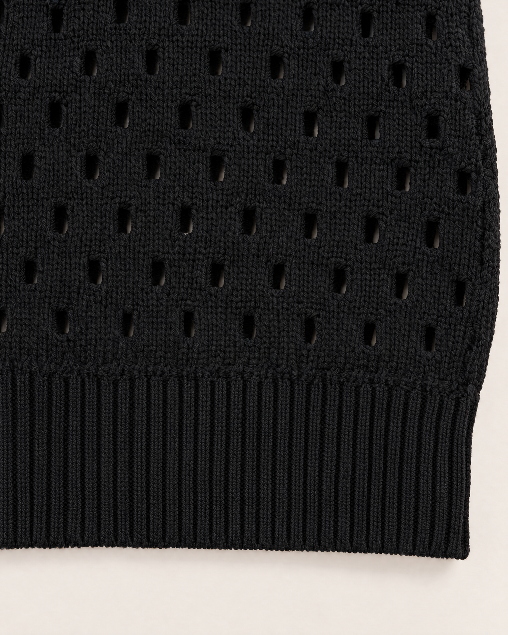 Petra Jacket - detail of the fabric and hem, Black