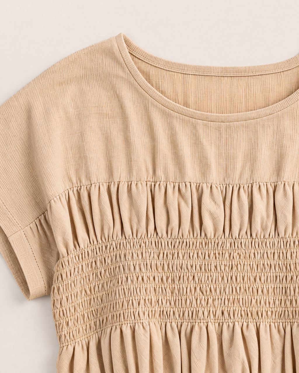 Rosalie Effortless Women's Blouse - detail of the neckline, Beige